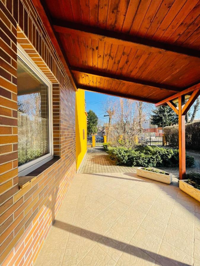 Gabi Haz Apartmanok*** Hajdúszoboszló Exterior foto